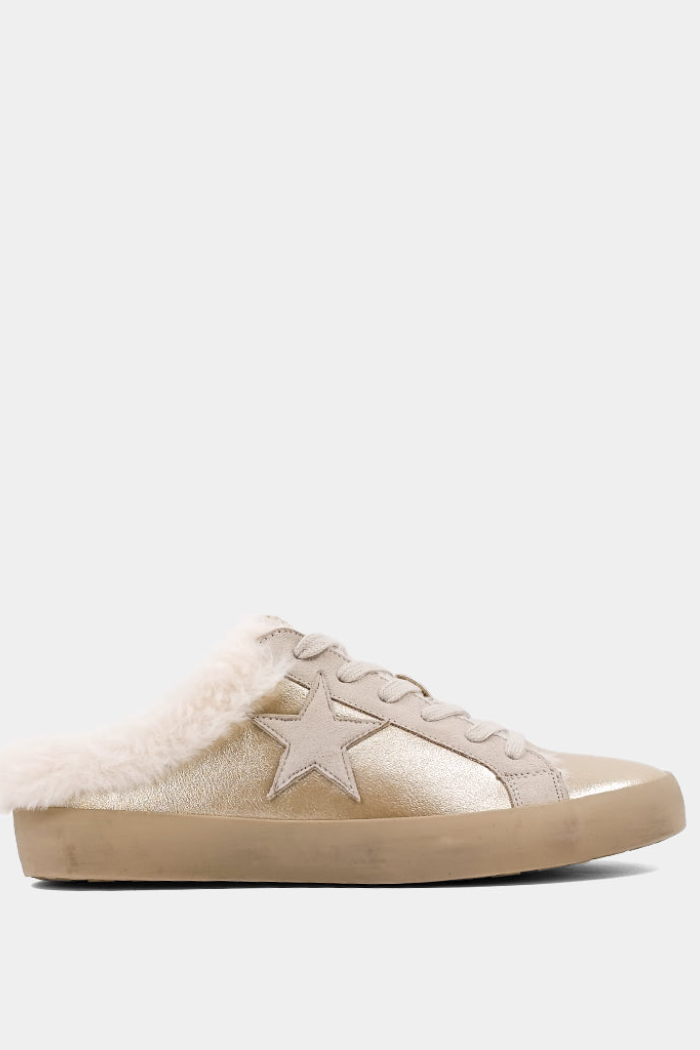 Pinah  Slip on Shoe