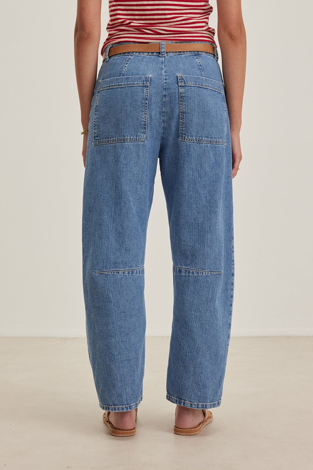 Fara Barrel Jeans