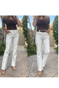 Bevy Novel Cream/ White & Blue