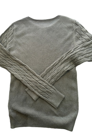 Long Sleeve Cable Knit Sweater