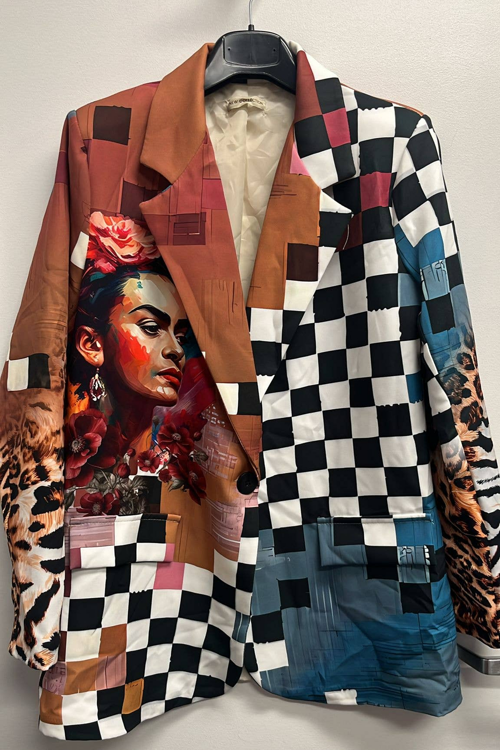 Italian Pop Art "FRIDA" Print Blazer       Paris