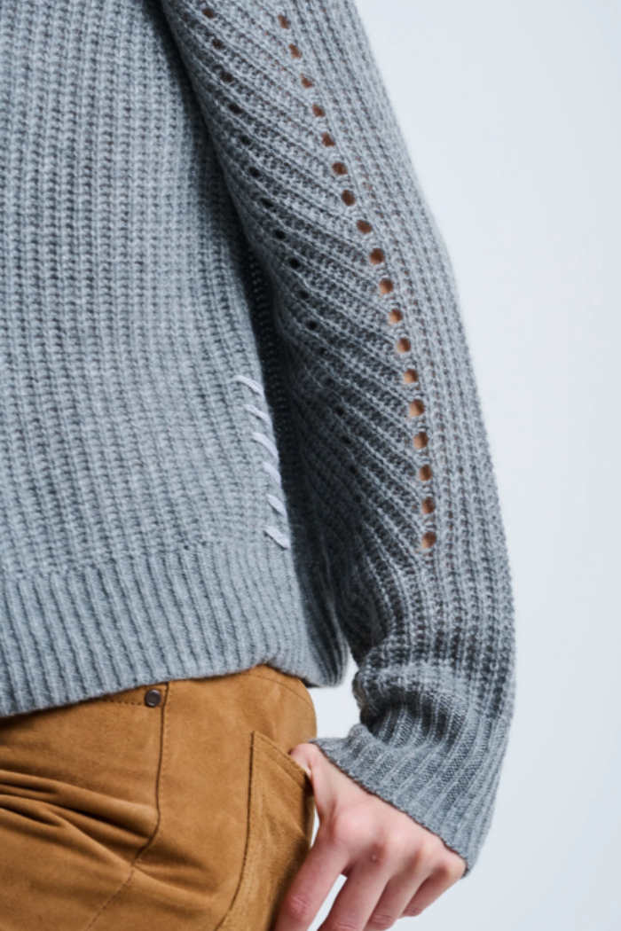 Luxe Softie Cashmere Crewneck