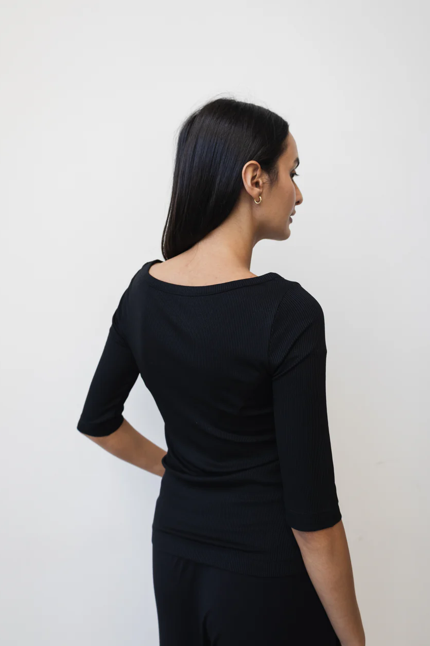 Brie Boat Neck