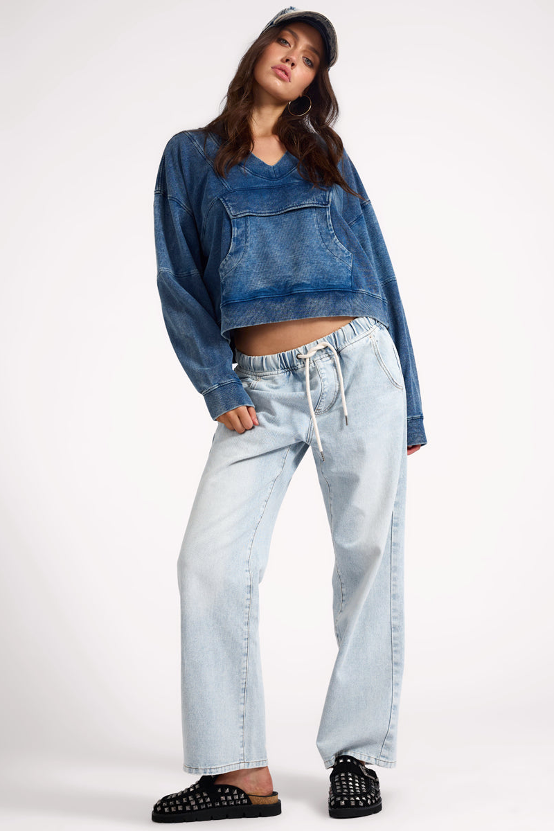 Retro Fade Panelled V Sweater - Washed Blue