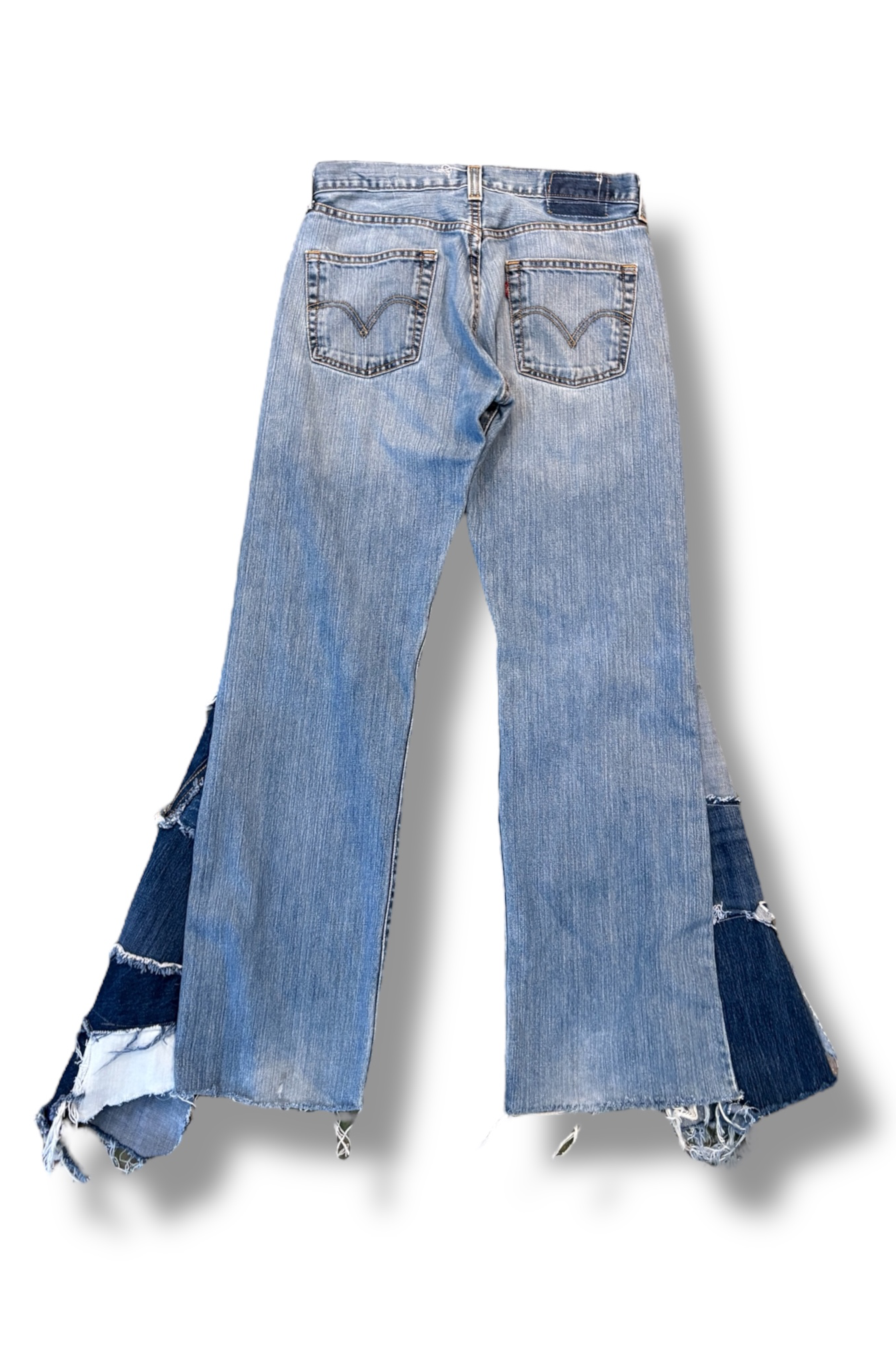 Custom Reworked Flare Levi’s W-31