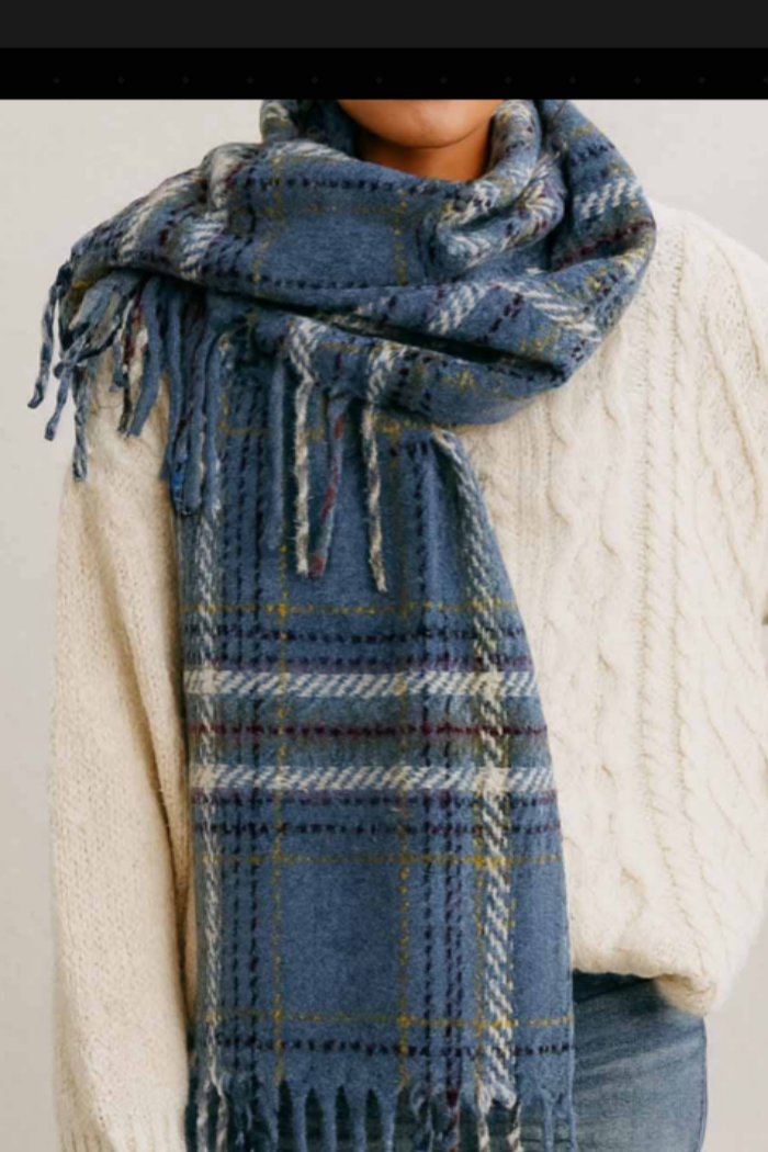 Winter Plaid Loop Yarn Fringe Knit Scarf