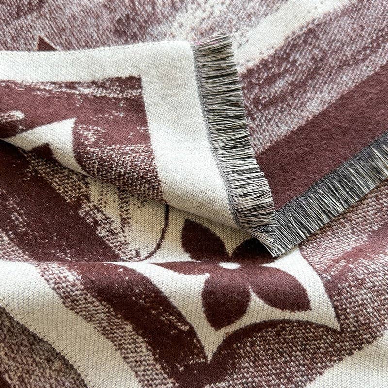 Cashmere-Like Horse Print Warm Scarf