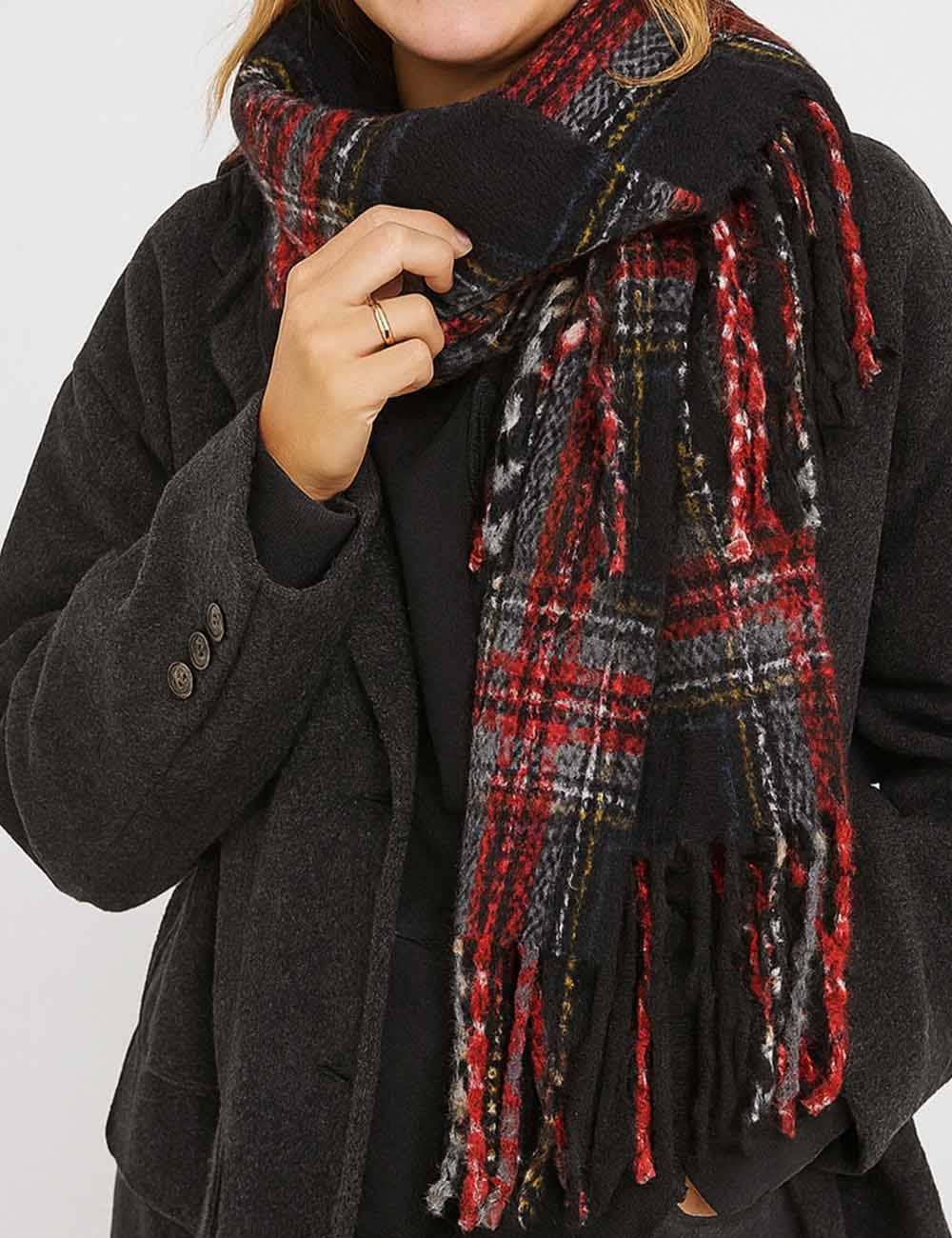 Winter Plaid Loop Yarn Fringe Knit Scarf