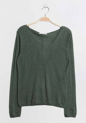 Cashmere silk V-neck sweater