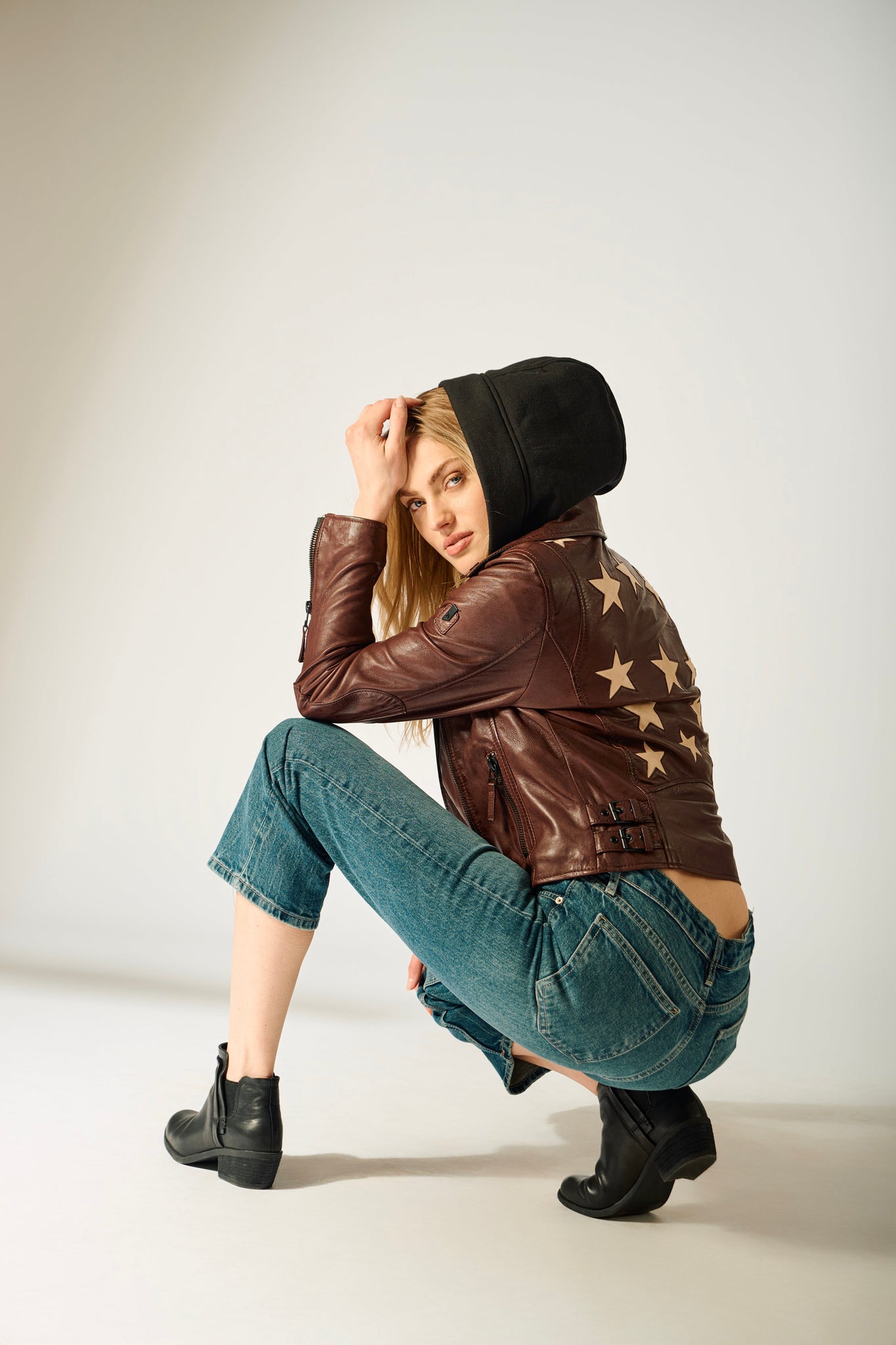 Christyn RF Star Detail with Hood Leather Jacket – Gisele Tune