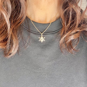 Suzy Jewish Star Hamsa Necklace