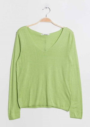 Cashmere silk V-neck sweater