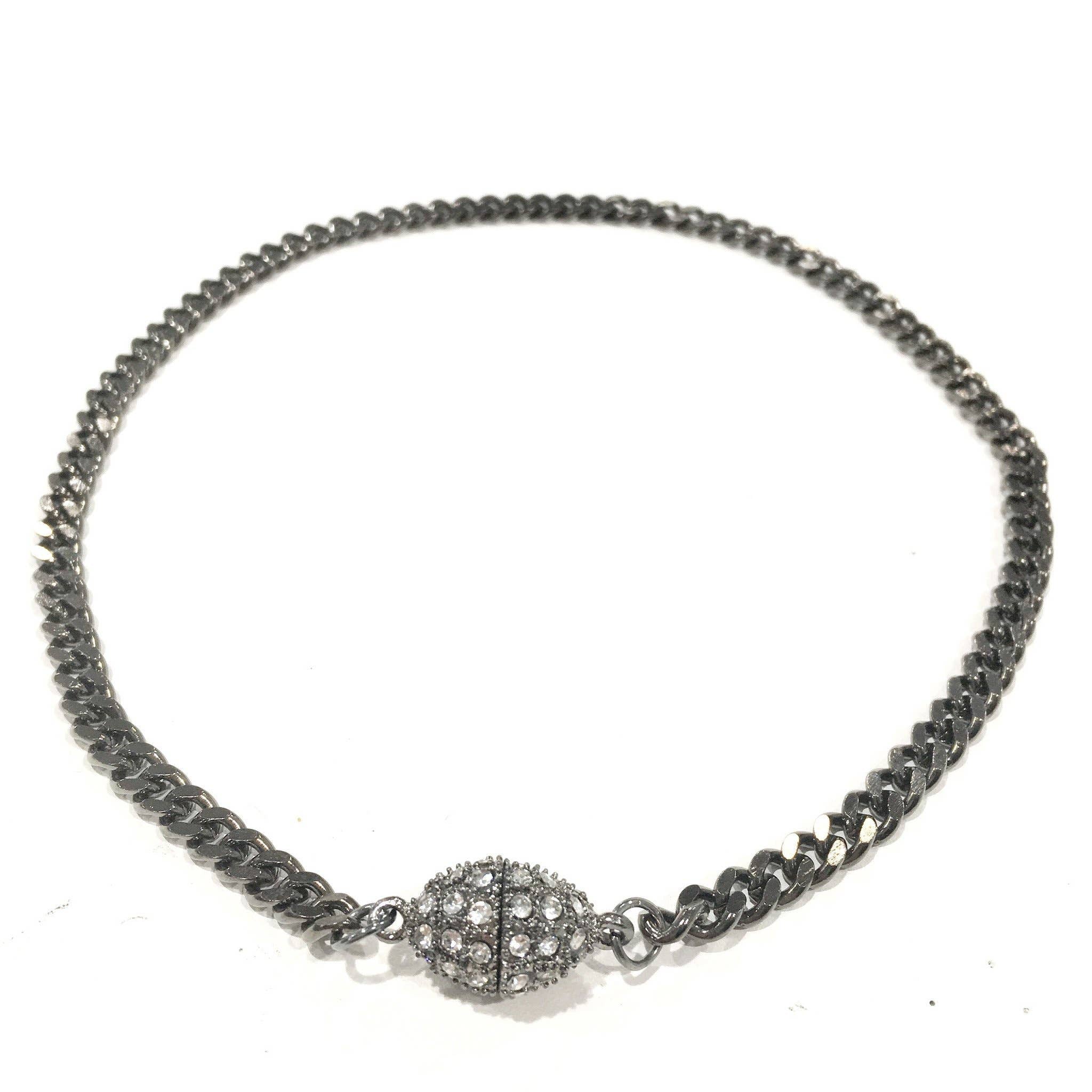 Lisa's Favorite Thin Magnetic Choker