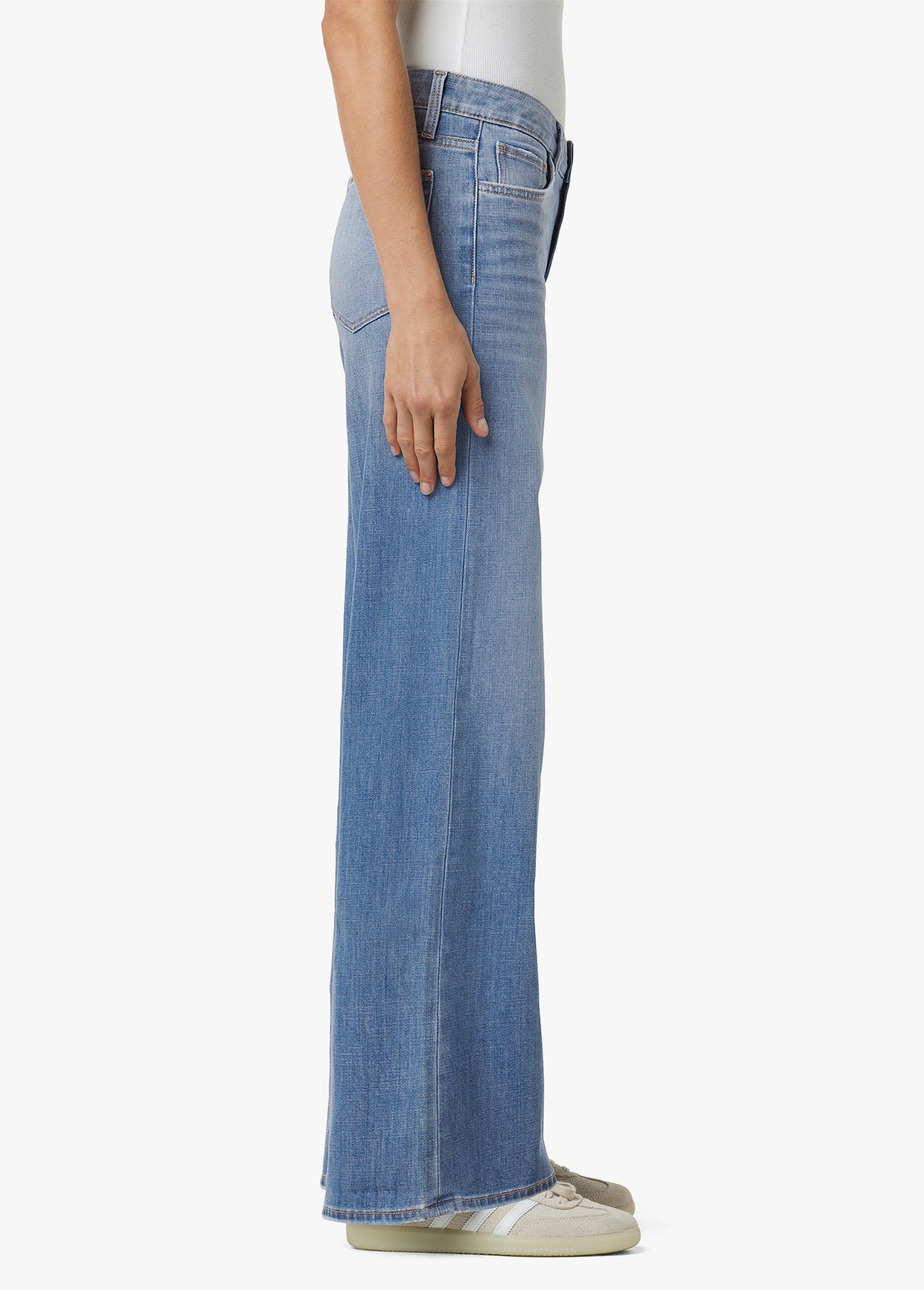 THE LOU LOU LOW RISE WIDE LEG // WEIGHTLESS // 32" INSEAM